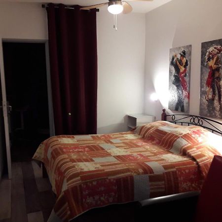 Bed and Breakfast La Rebelle Céret Exterior foto